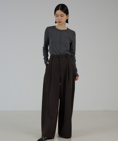 NOMINE(ノミネ)の「【セットアップ対応】カルゼ/ストライプ タックワイドパンツ(その他パンツ・レディース・ブラック/グレー/ブラウン・S/M)」の17枚目の写真