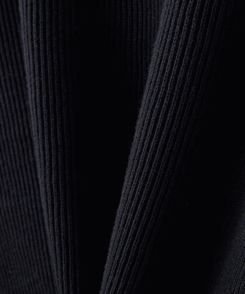 CLEL(クレイル)の「【CLEL】Basic Rib Knit Crew-Neck Cardigan / ベーシック 畦編みクルーネックカーディガン(カーディガン/ボレロ・メンズ・ブラック/杢グレー/ネイビー/レッド・XS/M/S/L)」の7枚目の写真