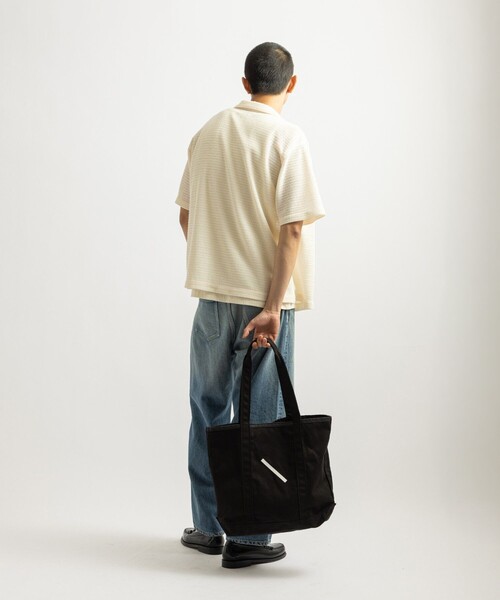 L.L.Bean(エルエルビーン)の「L.L.Bean x Saturdays NYC Grocery Tote(トートバッグ・メンズ・ベージュ/チャコールグレー/ブラック・FREE)」の8枚目の写真