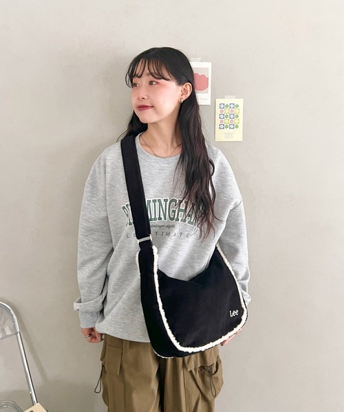 Lee(リー)の「Lee.ボアポケット コーデュロイショルダーバッグ.A4対応 ユニセックス(ショルダーバッグ・レディース・グレイッシュベージュ/ベージュ/ダークブラウン/ブラック・FREE)」の19枚目の写真
