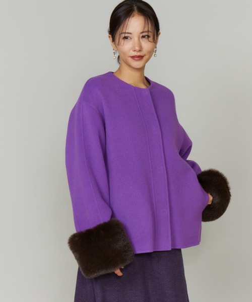 LE SOUK(ルスーク)の「ファー付きクルーネックリバーコート(ノーカラーコート・レディース・ネイビー/パープル・9号)」の9枚目の写真