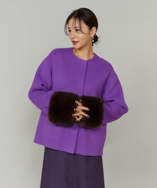 LE SOUK(ルスーク)の「ファー付きクルーネックリバーコート(ノーカラーコート・レディース・ネイビー/パープル・9号)」の10枚目の写真