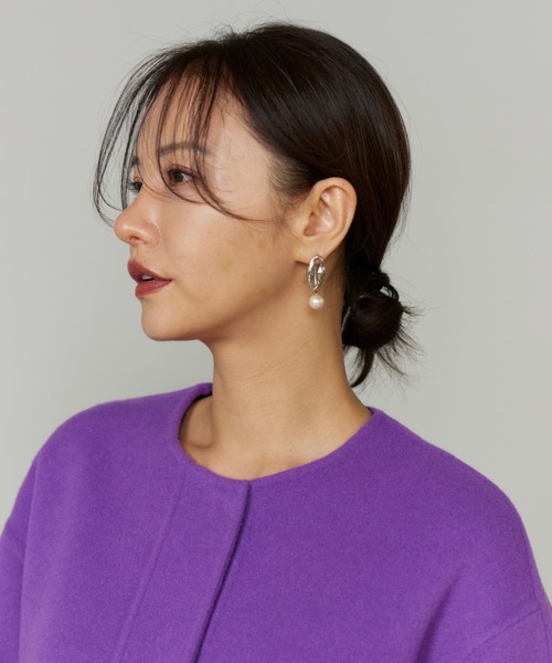 LE SOUK(ルスーク)の「ファー付きクルーネックリバーコート(ノーカラーコート・レディース・ネイビー/パープル・9号)」の3枚目の写真