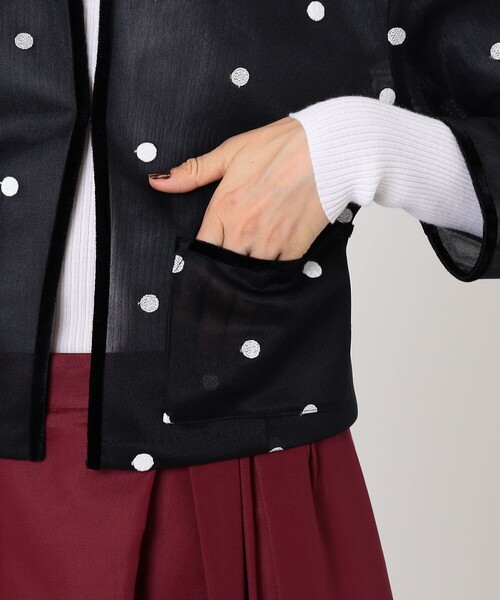 BALLSEY(ボールジィ)の「ドットエンブロイダリーダンボール ショートジャケット(ノーカラージャケット・レディース・ブラック系その他・36)」の11枚目の写真