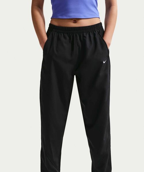 NIKE(ナイキ)の「ナイキ ワン ウィメンズ Dri-FIT ミッドライズ ウーブン パンツ / Nike One Women's Dri-FIT Mid-Rise Woven Pants II4477-010 Black(その他パンツ・レディース・ブラック・S/M/L/XL/XS)」の2枚目の写真