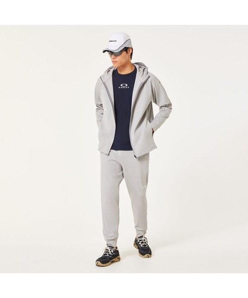 OAKLEY(オークリー)の「オークリー O-SYNC PACK LT FLEECE JACKET 1.0/ジャージ/スポーツ・トレーニング/メンズ/OAKLEY(パーカー・メンズ・チャコールグレー/ライトグレー/グレイッシュブルー・L/M/S/XL)」の4枚目の写真