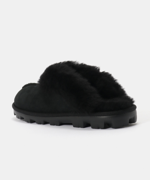 UGG(アグ)の「UGG W Coquette 5125-BLK(サンダル・レディース・ブラック・23cm/24cm/25cm)」の3枚目の写真