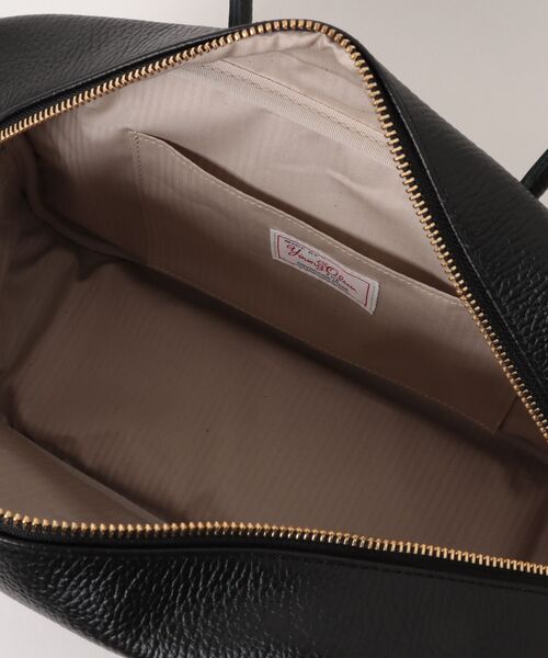 YOUNG&OLSEN The DRYGOODS STORE(ヤングアンドオルセン)の「【YOUNG&OLSEN】EMBOSSED LEATHER STUDENT M(ハンドバッグ・レディース・ブラック/ベージュ/ブラウン・FREE)」の5枚目の写真