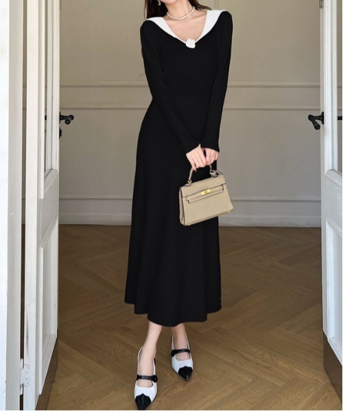 &soiree(アンドソワレ)の「配色セーラーカラーリブニットロングワンピース(ワンピース・レディース・アイボリー/ブラック・FREE)」の2枚目の写真