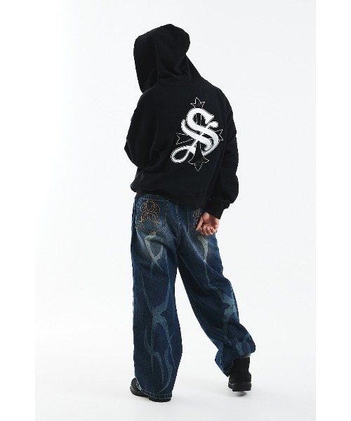 SUPPLIER(サプライヤー)の「ジップフーディ|Cross Zip Hoodie|SUPPLIER(パーカー・メンズ・ブラック・SMALL/MEDIUM/LARGE/X-LARGE)」の9枚目の写真