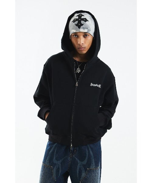 SUPPLIER(サプライヤー)の「ジップフーディ|Cross Zip Hoodie|SUPPLIER(パーカー・メンズ・ブラック・SMALL/MEDIUM/LARGE/X-LARGE)」の8枚目の写真