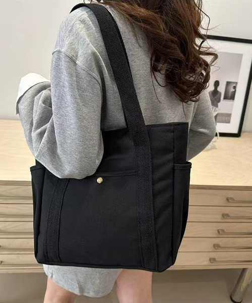 Culto（クルト）の「マルチポケット キャンバスライク ラージ トートバッグ / A4サイズ対応 / ユニセックス（トートバッグ・レディース・ブラック/アイボリー・FREE）」の2枚目の写真