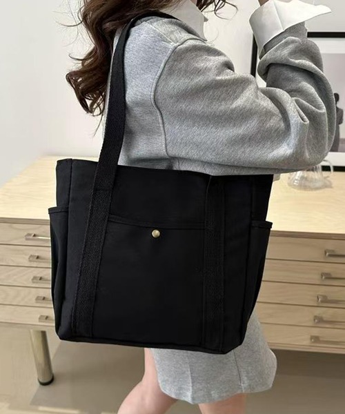 Culto（クルト）の「マルチポケット キャンバスライク ラージ トートバッグ / A4サイズ対応 / ユニセックス（トートバッグ・レディース・ブラック/アイボリー・FREE）」の7枚目の写真