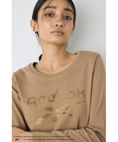 AZUL by moussy(アズールバイマウジー)の「【REEBOK×AZUL】ラインストーンロンT 秋服 冬服【Mサイズレディース】【Lサイズメンズ&ユニセックス】(Tシャツ/カットソー・レディース・ブラック/モカ/ライトピンク/オフホワイト・LARGE/MEDIUM)」の3枚目の写真