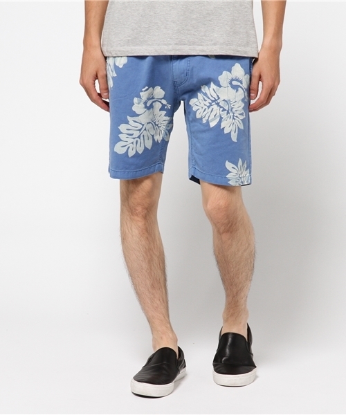 VENCEEXCHANGE（ヴァンスエクスチェンジ）の「ピケ製品染め花柄ショーツ    （その他パンツ・メンズ・ライトブルー/グリーン・SMALL/LARGE/MEDIUM）」の2枚目の写真