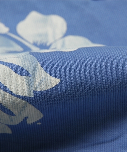 VENCEEXCHANGE（ヴァンスエクスチェンジ）の「ピケ製品染め花柄ショーツ    （その他パンツ・メンズ・ライトブルー/グリーン・SMALL/LARGE/MEDIUM）」の10枚目の写真