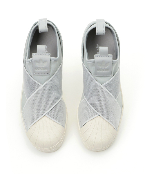 adidas（アディダス）の「オリジナルス スーパースター スリッポン [SUPERSTAR SlipOn W]（スリッポン・レディース・グレー/ブルー・26.0cm/23.0cm/23.5cm/24.0cm/22.5cm/27.0cm/25.0cm/28.0cm/24.5cm/22.0cm/26.5cm/27.5cm/25.5cm）」の9枚目の写真