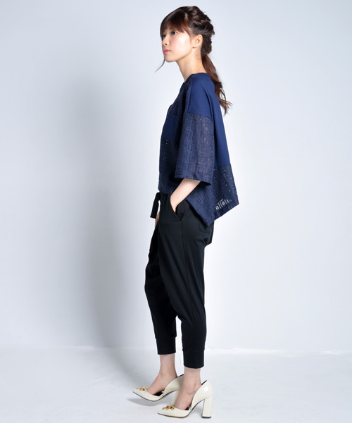 AVIE（アビィ）の「サルエルテーパードパンツ（その他パンツ・レディース・グレー/ブラック・38）」の14枚目の写真