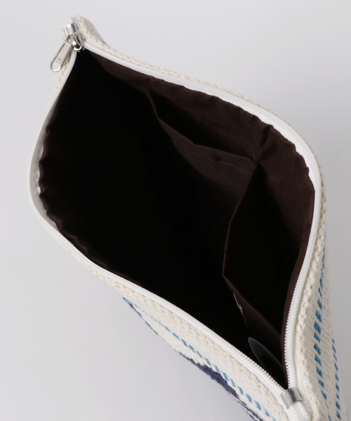 Kahiko（カヒコ）の「【Kahiko】ヴィンテージ調ウェーブクラッチバッグ（クラッチバッグ・レディース・ホワイト/ブルー・FREE）」の6枚目の写真