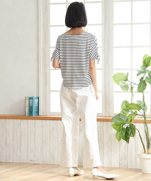 Honeys(ハニーズ)の「デニムワイドロング丈(デニムパンツ・レディース・ライトブルー/オフホワイト/ブルー・M/L/SS/LL/S)」の13枚目の写真