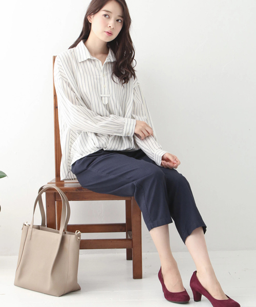 earth music&ecology（アースミュージックアンドエコロジー）の「USA COTTONチノパンツ(テーパード)（チノパンツ・レディース・ネイビー/ベージュ/カーキ・L/M/S）」の16枚目の写真