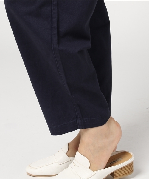 earth music&ecology（アースミュージックアンドエコロジー）の「USA COTTONチノパンツ(テーパード)（チノパンツ・レディース・ネイビー/ベージュ/カーキ・L/M/S）」の10枚目の写真