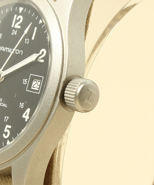 NANO universe（ナノユニバース）の「HAMILTON(ハミルトン)/ 別注 KHAKI FIELD メカ（アナログ腕時計・メンズ・ブラック/カーキ・FREE）」の4枚目の写真