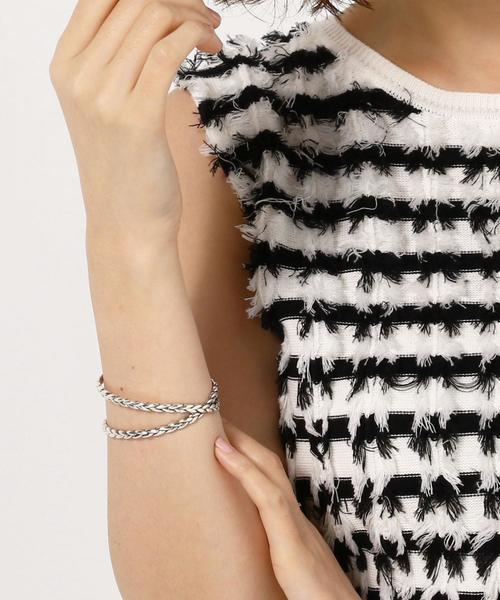 PHILIPPE AUDIBERT（フィリップ オーディベール）の「【WEB限定】◎PHILIPPE AUDIBERT ツイストクロスブレス SIL / Fillan bracelet / フィリップオーディベール（ブレスレット・レディース・シルバー・ﾌﾘ-）」の9枚目の写真