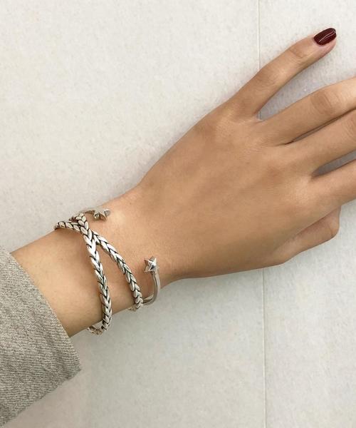 PHILIPPE AUDIBERT（フィリップ オーディベール）の「【WEB限定】◎PHILIPPE AUDIBERT ツイストクロスブレス SIL / Fillan bracelet / フィリップオーディベール（ブレスレット・レディース・シルバー・ﾌﾘ-）」の11枚目の写真