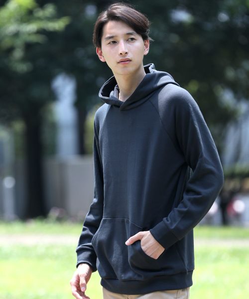 TopIsm（トップイズム）の「ビッグシルエット バイオウォッシュ スウェトパーカー プルオーバー（パーカー・メンズ・カーキ/ブラック/グレー/ホワイト/ベージュ/ピンク・L/M）」の2枚目の写真