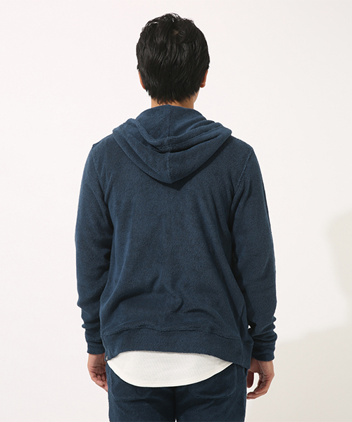 AZUL by moussy（アズールバイマウジー）の「ループパイルZIPパーカー（パーカー・メンズ・ネイビー/ブラック・LARGE/MEDIUM/SMALL）」の16枚目の写真