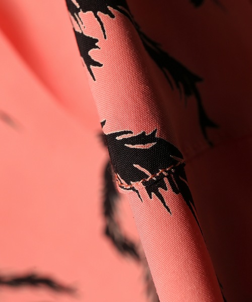 STAR OF HOLLYWOOD（スターオブハリウッド）の「STAR OF HOLLYWOOD/ スターオブハリウッド： TARANTULA＃（シャツ/ブラウス・メンズ・ピンク/イエロー/ブルー系その他・MEDIUM/LARGE）」の7枚目の写真