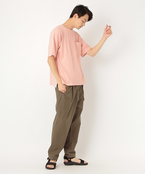 niko and...(ニコアンド)の「カラーブークレTシャツ(Tシャツ/カットソー・メンズ・ネイビー/ブルー/オフホワイト/ピンク・LARGE/MEDIUM)」の7枚目の写真