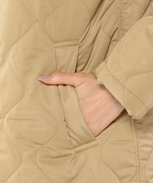 DECOY SINCE 1981（デコイシンスイチキュウハチイチ）の「波柄ボアキルトコート（ダウンジャケット/コート・レディース・ベージュ/ネイビー・11号/9号/13号）」の12枚目の写真