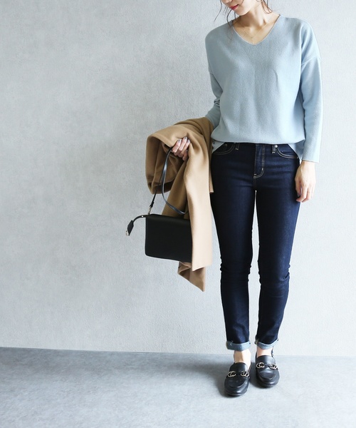 reca（レカ）の「大人Vネックニットトップス（ニット/セーター・レディース・ブラック/ネイビー/オフホワイト/カーキ/ピンク/ブルー系その他/ベージュ・FREE）」の18枚目の写真