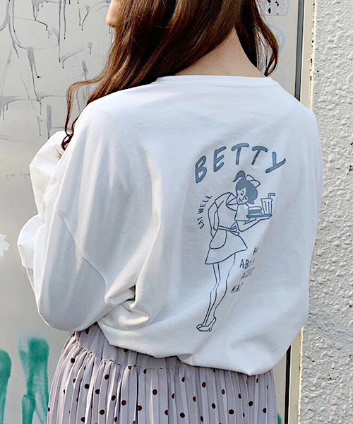 apres jour（アプレジュール）の「アソートプリントロンT【ZOZOTOWN限定アイテム】（Tシャツ/カットソー・レディース・ダークブルー/オフホワイト/その他/ライトグリーン/ブラック・フリー）」の4枚目の写真