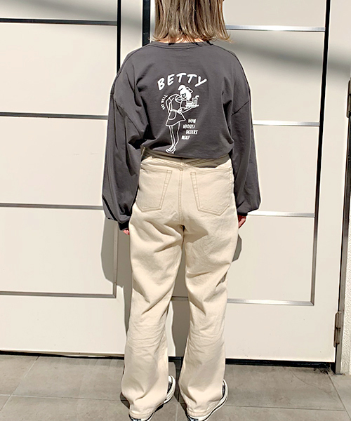 apres jour（アプレジュール）の「アソートプリントロンT【ZOZOTOWN限定アイテム】（Tシャツ/カットソー・レディース・ダークブルー/オフホワイト/その他/ライトグリーン/ブラック・フリー）」の20枚目の写真