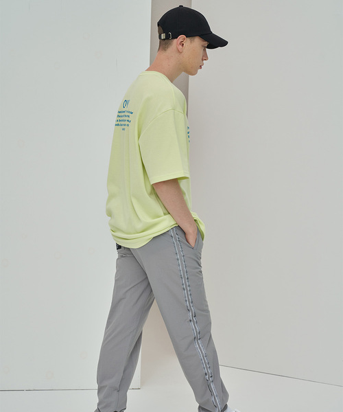 OY（オーワイ）の「ロゴストリング半袖Tシャツ/カットソー（Tシャツ/カットソー・メンズ・ホワイト/ブラック/ライトイエロー・FREE）」の10枚目の写真