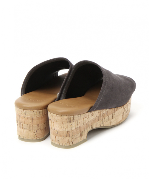 niko and...（ニコアンド）の「オリジナルフェイクスエードコルクサンダル（サンダル・レディース・ベージュ/ブラウン/チャコール・SMALL/MEDIUM/LARGE）」の13枚目の写真