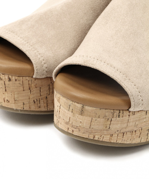 niko and...（ニコアンド）の「オリジナルフェイクスエードコルクサンダル（サンダル・レディース・ベージュ/ブラウン/チャコール・SMALL/MEDIUM/LARGE）」の10枚目の写真