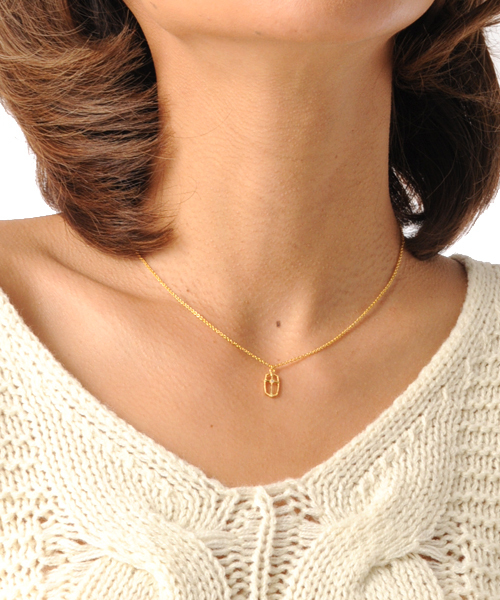 DURAS（デュラス）の「モチーフクロスネックレス①（ネックレス・レディース・ゴールド・FREE）」の7枚目の写真