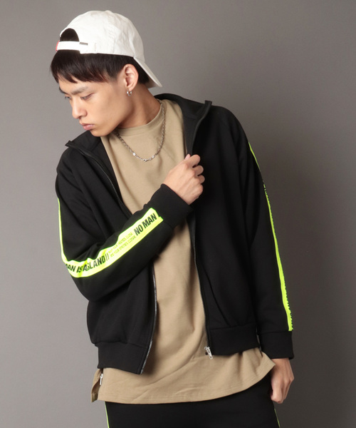 bike star(バイクスター)の「【BIKE STAR】ポンチサイドライン ビッグトラックジャケット(ジャージ・メンズ・ブラック/ホワイト×ブラック/ブラック系その他・M/L)」の3枚目の写真