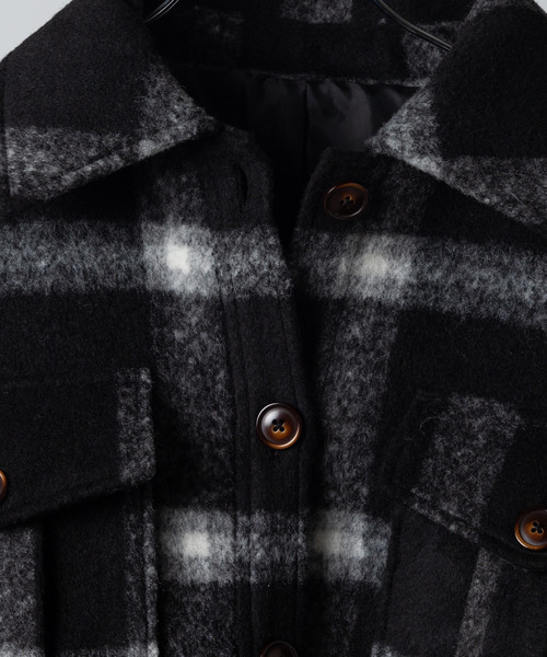 WEGO（ウィゴー）の「WEGO/【セットアップ対応商品】ビッグシルエットショートCPOブルゾンシャツジャケット（ミリタリージャケット・レディース・ブラック系その他/アイボリー/ライトブラウン/ベージュ系その他・FREE）」の6枚目の写真