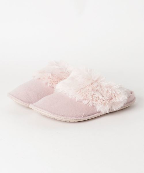 crocs(クロックス)の「クラシック ラックス スリッパ Classic Luxe Slipper(ルームシューズ/スリッパ)」|ピンク