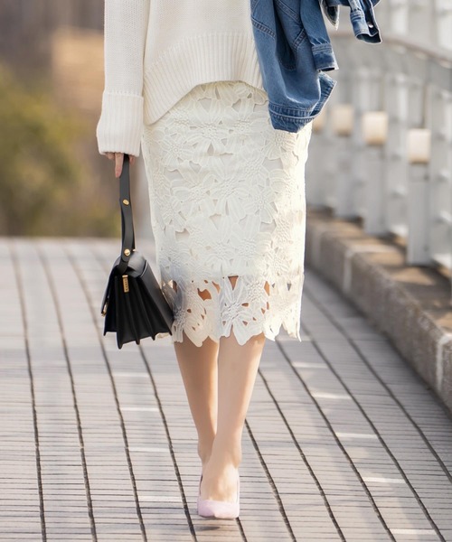 ミッソーニレディースレースロングタイトスカート♡新品未使用♡裾がふわふわ♡③ KOBE LETTUCE（コウベレタス）の「レースロングタイトスカート