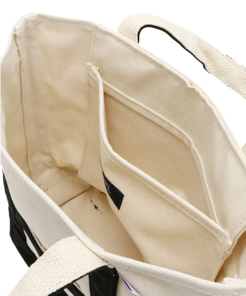 SHIPS（シップス）の「キャンバス トート (S) made in USA（トートバッグ・レディース・レッド/イエロー/ネイビー/オリーブ/ブラック/キャメル/ライトグレー/カーキ・ONE SIZE）」の10枚目の写真