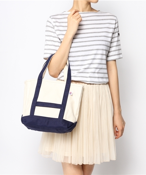 SHIPS（シップス）の「キャンバス トート (S) made in USA（トートバッグ・レディース・レッド/イエロー/ネイビー/オリーブ/ブラック/キャメル/ライトグレー/カーキ・ONE SIZE）」の17枚目の写真