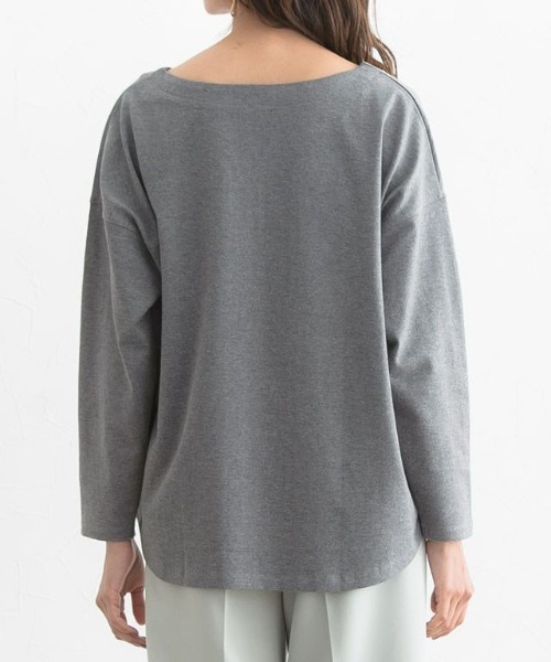 Pierrot(ピエロ)の「綿100%キーネック長袖カットソー ロンT(Tシャツ/カットソー・レディース・チャコール/オフホワイト/ブラック/ネイビー/ベージュ系その他/グリーン系その他・M/L)」の12枚目の写真