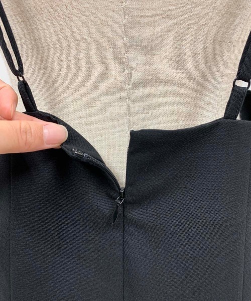 PICCIN（ピッチン）の「セミタイトジャンパースカート（ワンピース・レディース・ベージュ/ブラック・M）」の5枚目の写真