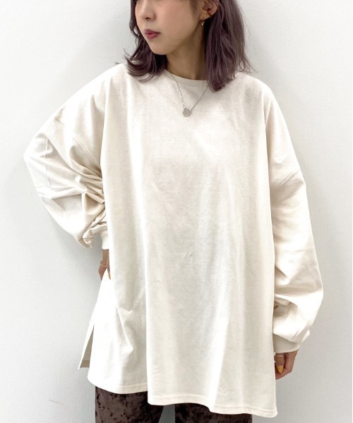 apres jour mignon（アプレジュールミニョン）の「スリット入りBIGロンT【ZOZOTOWN限定アイテム】（Tシャツ/カットソー・レディース・アイボリー/ブラック/ダークパープル/オフホワイト・フリー）」の12枚目の写真